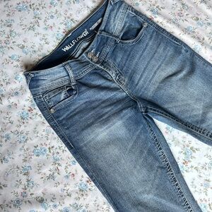 Wallflower Women's Blue Jeans